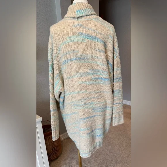 NWT Anthropologie Pilcro Beige and Blue Oversized Cardigan Sweater w/ Pockets - Picture 10 of 11